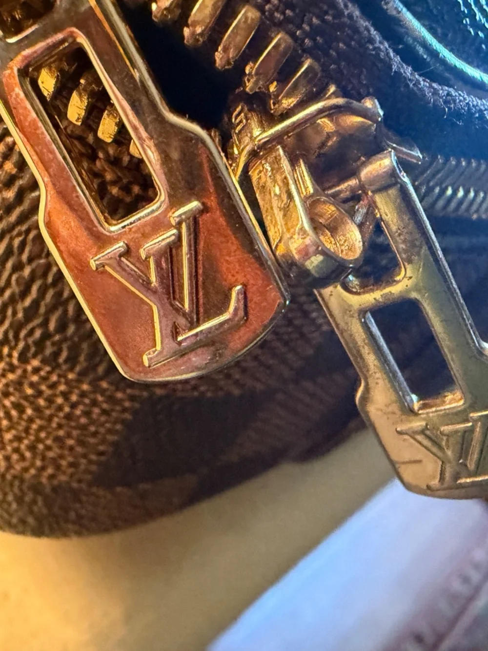 Louis Vuitton Damier Ebene Sabana laptop bag